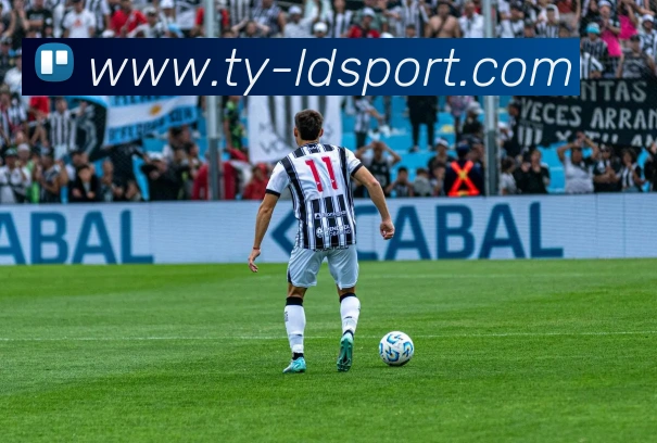 乐动足球APP 封面图