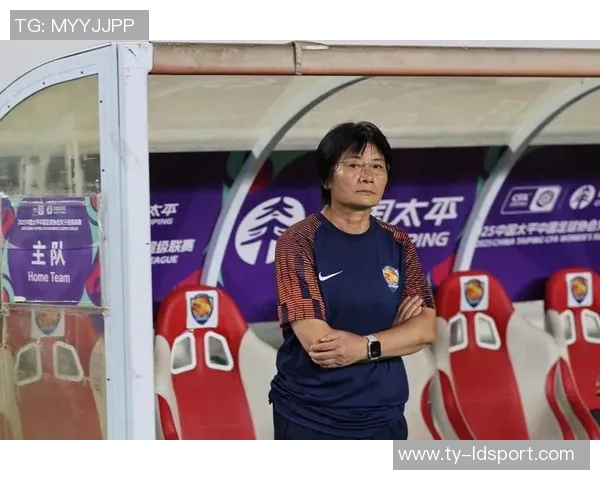 水庆霞坦言上海女足无缘决赛失误难免江苏队实力更胜一筹