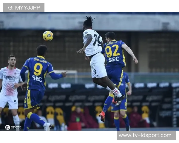 意甲联赛焦点战维罗纳全力争取首场胜利迎战对手