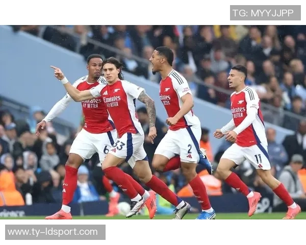 国米瞄准莱切20岁中卫加布里埃尔英超德甲球队同样表示关注 国米瞄准莱切20岁中卫加布里埃尔英超德甲球队同样表示关注