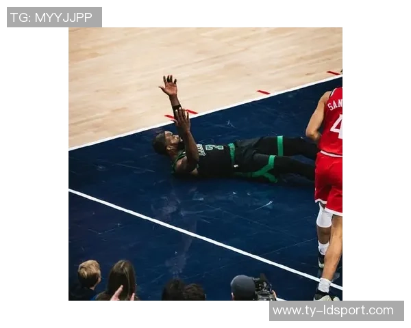 杰伦布朗首节表现惊艳13投6中砍下18分并罚球6中5助力球队领先 杰伦布朗首节表现惊艳13投6中砍下18分并罚球6中5助力球队领先