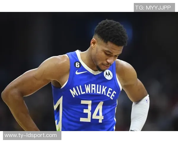 字母哥展望新赛季球队潜力称能打快节奏篮球防守将显著提升 字母哥展望新赛季球队潜力称能打快节奏篮球防守将显著提升